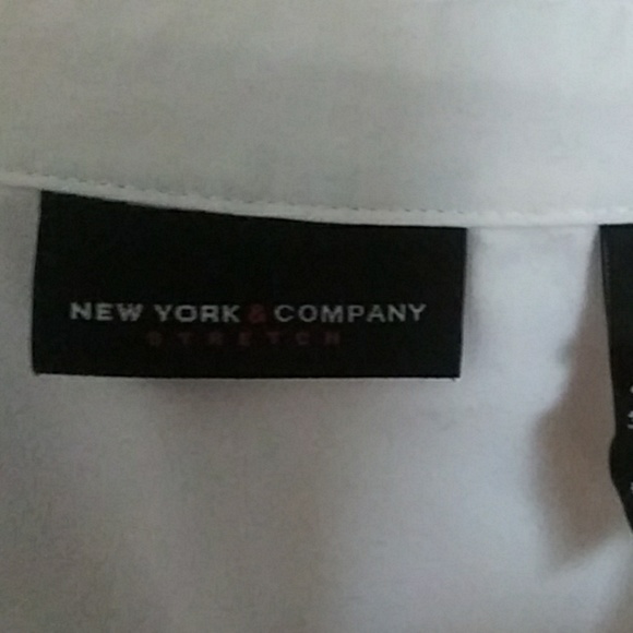 White top - Picture 4 of 6